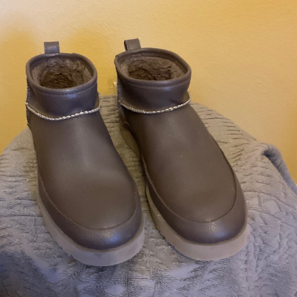UGG Grey Short Shearling Lined Ankle Booties